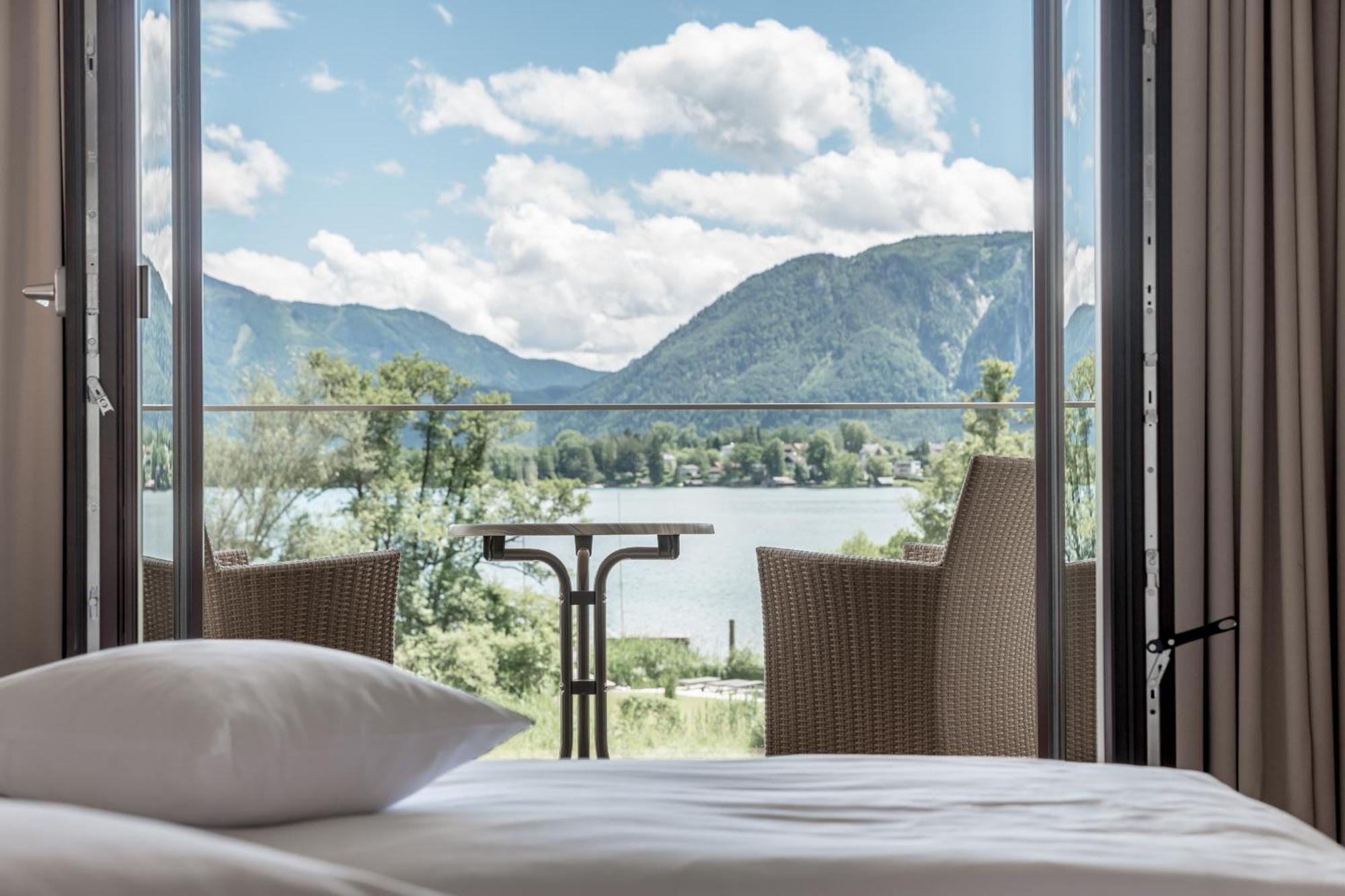 Seehotel Restaurant Lackner Мондзее Экстерьер фото