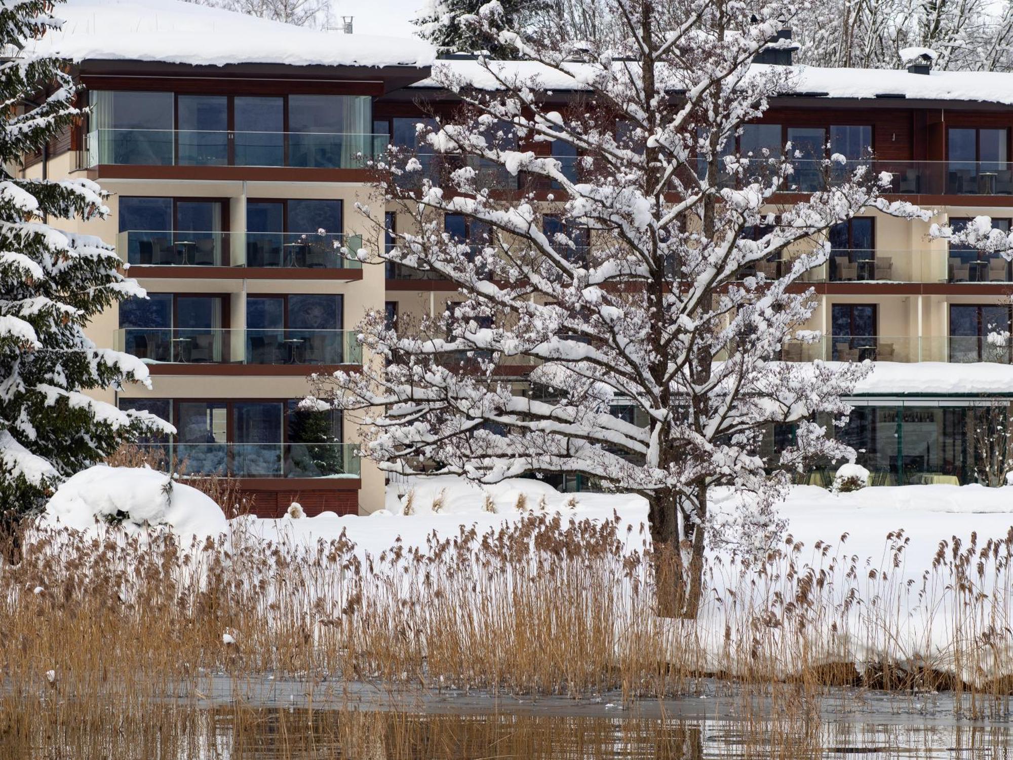 Seehotel Restaurant Lackner Мондзее Экстерьер фото
